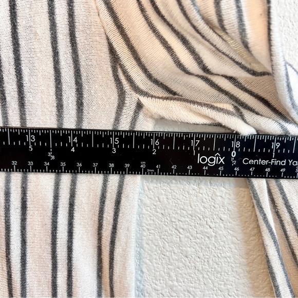 Hinge Striped Sweater Small Long Sleeve Tie Back Cream Gray Knit Preppy Boho - Picture 6 of 9